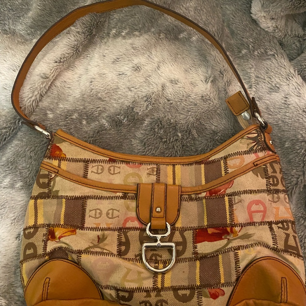 Etienne Aigner purse